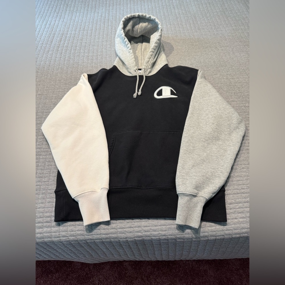 Champion Men's Reverse Weave Colorblock Black, Gray and White Hoodie. - Picture 2 of 12